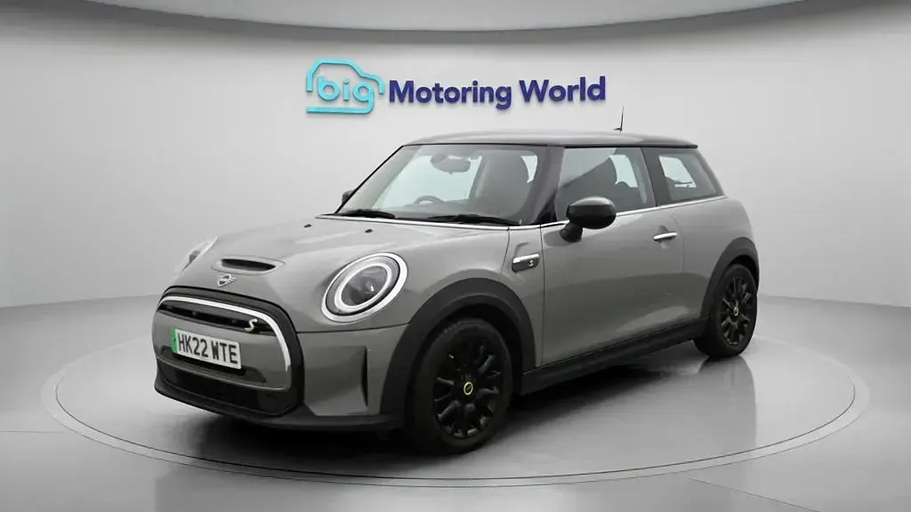 Used Mini Cooper SE Hatch 135 kW (184 HP) 2022 Hatchback