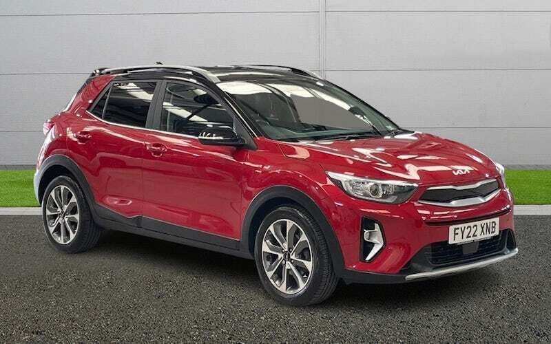 Used 2022 Kia Stonic 4 SUV | £13,295 (Fair price) - Image 1/4