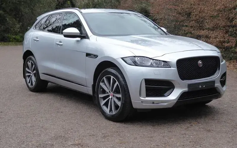 Used Jaguar F-Pace R-Sport 250 HP (183 kW) 2018 SUV