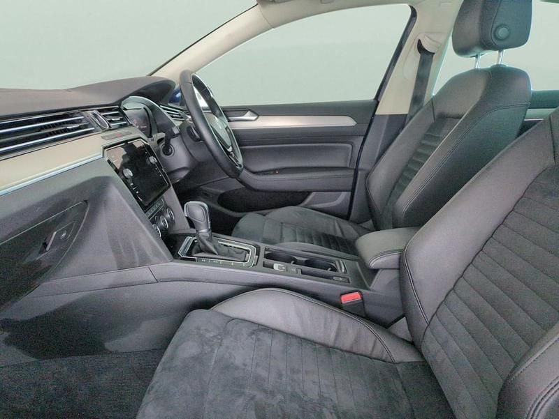 Used VW Passat GT 190 HP (139 kW) 2018 Blue Sedan