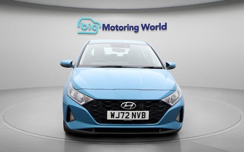 Used Hyundai i20 SE 101 HP (74 kW) 2023 Turquoise Hatchback
