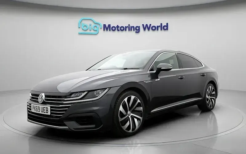 Used VW Arteon R-line 272 HP (200 kW) 2019 Hatchback