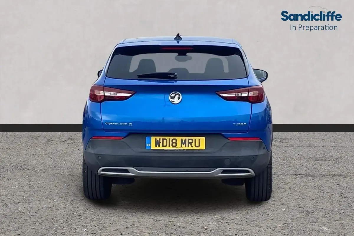 Used Vauxhall Grandland X Sport 130 HP (95 kW) 2018 Blue SUV