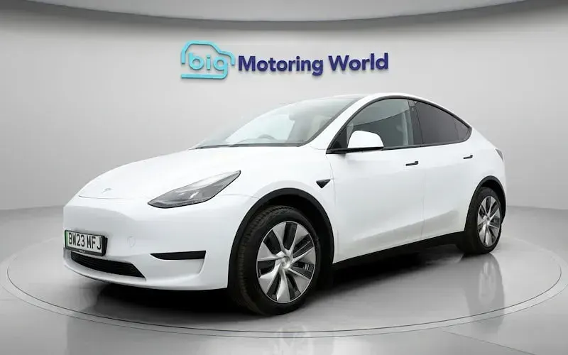 Used Tesla Model Y RWD 254 kW (346 HP) 2023 White SUV