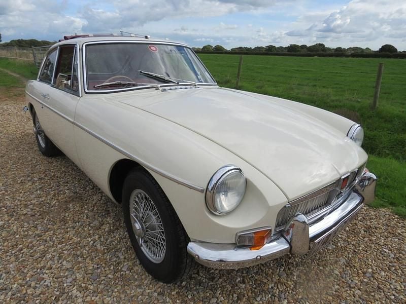 White Used 1966 MG B GT Coupe | £11,450 - Image 1/4