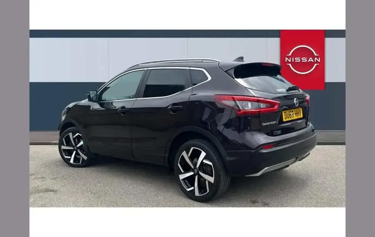 Used Nissan Qashqai Tekna 138 HP (101 kW) 2018 Black SUV