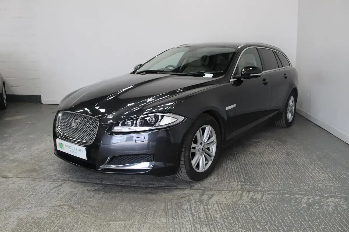Used Jaguar XF Luxury 2013 Grey Estate