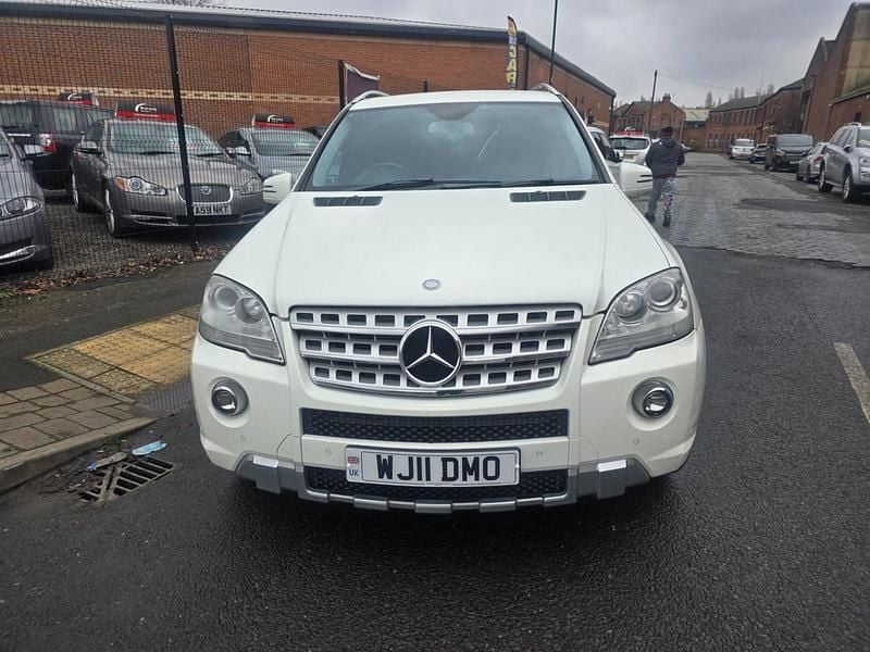 Used Mercedes ML350 2011 White SUV