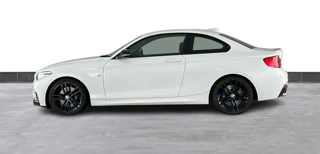 Used BMW 220 M Sport 2018 White Coupe