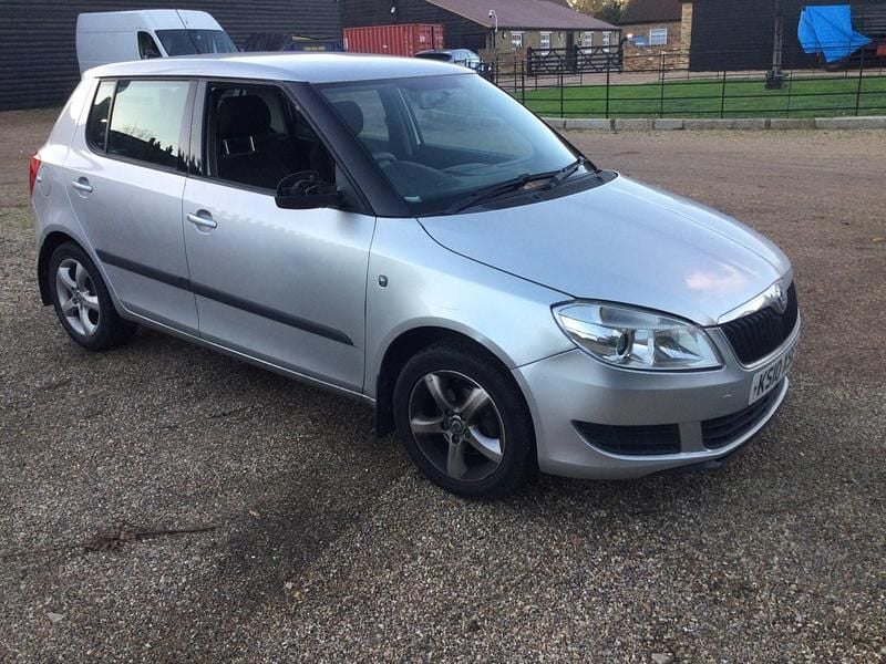 Silver Used 2010 Skoda Fabia SE Hatchback | £600 (Super price) - Image 1/4