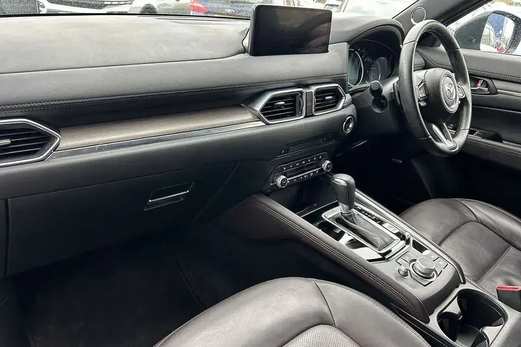 Second-hand Mazda CX-5 Inclusive 165 CP (121 kW) 2022 Albastru SUV