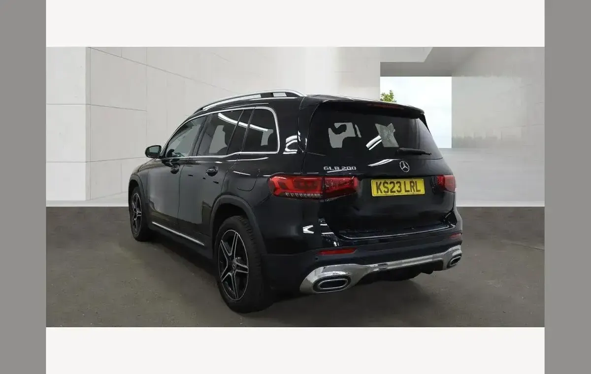 Used Mercedes GLB200 Executive 161 HP (118 kW) 2023 Black SUV