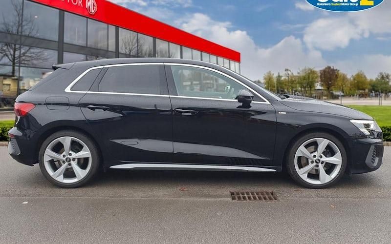 Used Audi A3 Sportback S-Line 116 HP (85 kW) 2021 Hatchback