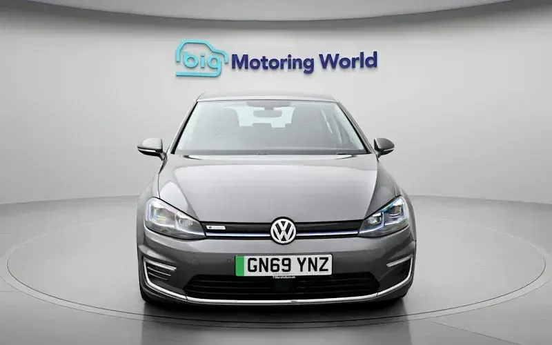 Used VW e-Golf 100 kW (136 HP) 2019 Grey Hatchback