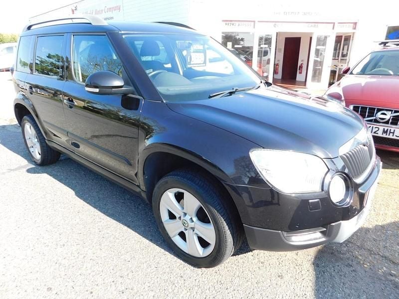 Used Skoda Yeti SE 105 HP (77 kW) 2012 Black SUV