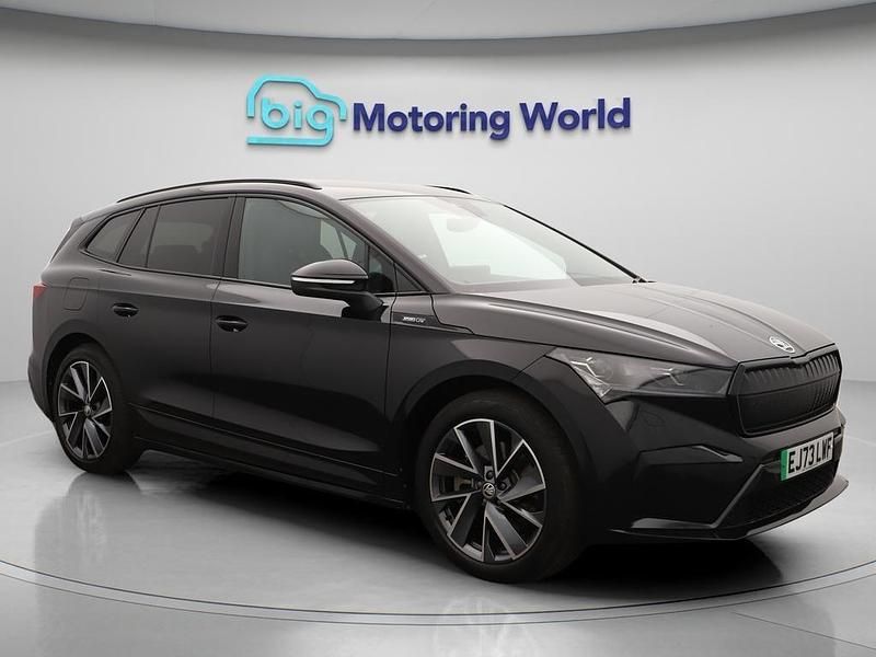 Black Used 2024 Skoda Enyaq iV SportlinePlus SUV | £29,700 (Good price) - Image 1/4