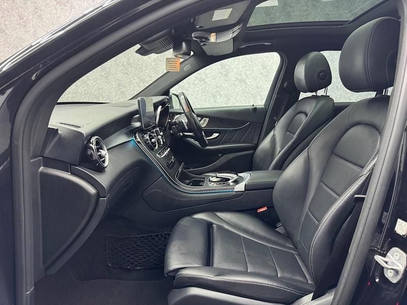 Used Mercedes GLC250 AMG line 2018 Black Estate