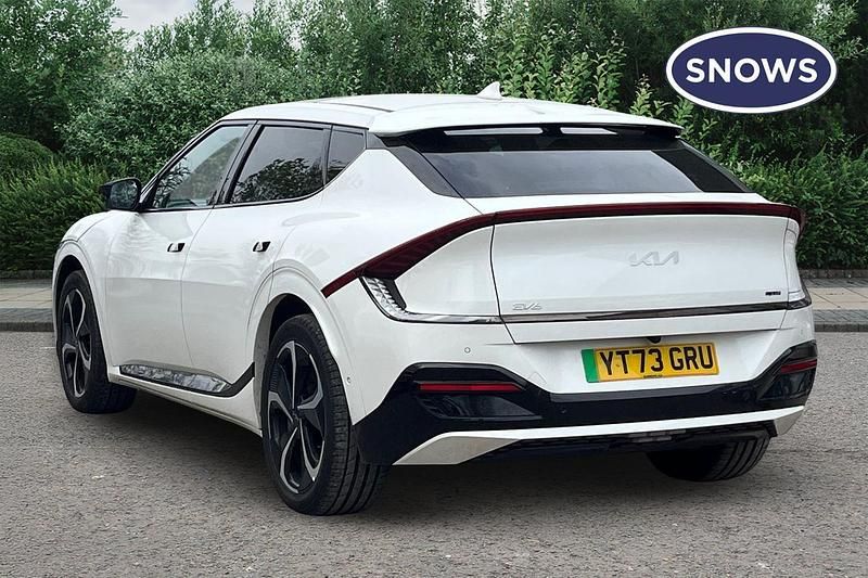 Used Kia EV6 GT-Line S 166 kW (226 HP) 2023 White SUV