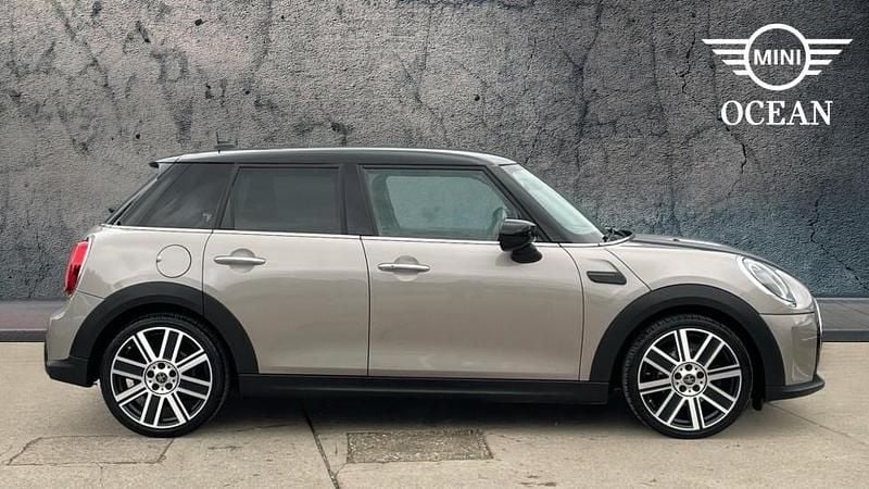 Used Mini Cooper Exclusive 134 HP (98 kW) 2022 Grey Hatchback