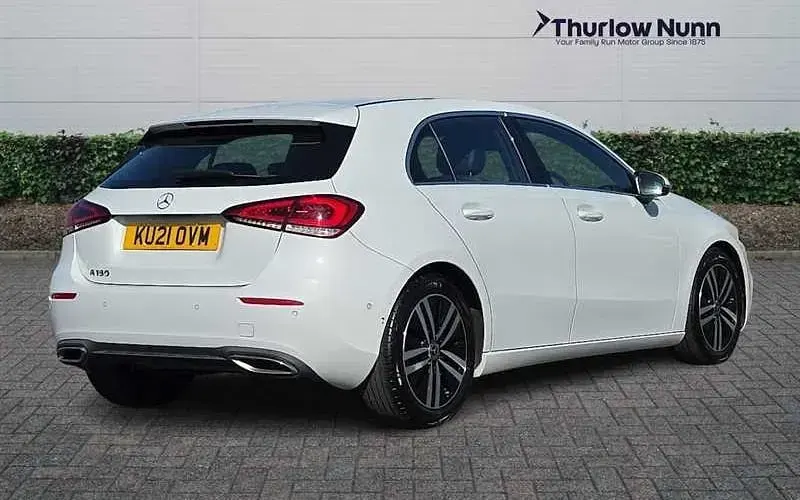 Used Mercedes A180 Executive 136 HP (100 kW) 2021 White Hatchback