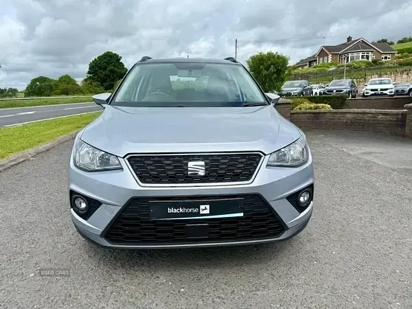 Used Seat Arona SE Technology 95 HP (69 kW) 2019 Silver SUV