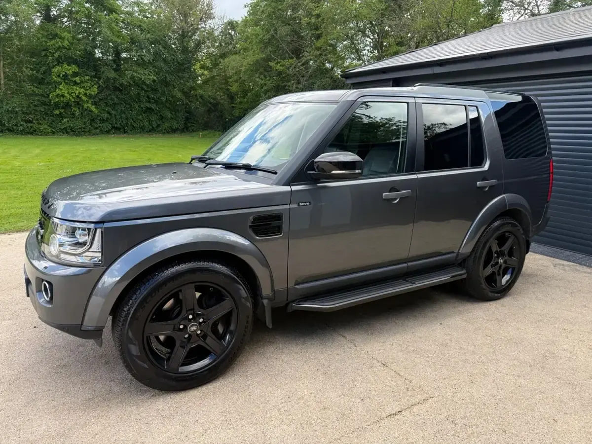 Used Land Rover Discovery 4 SE 2016 Grey SUV