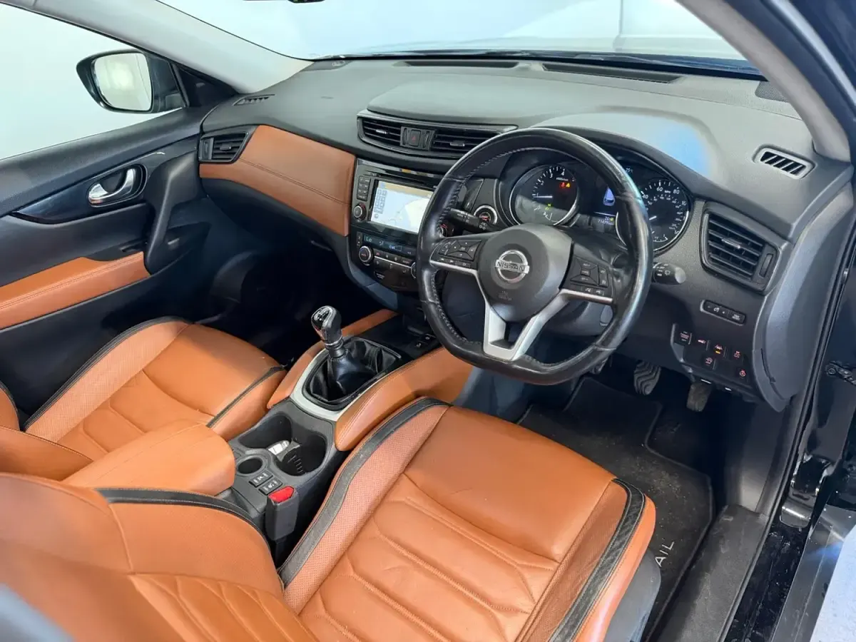 Used Nissan X-Trail Tekna 163 HP (119 kW) 2019 Black SUV