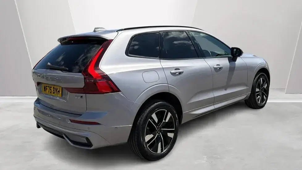 Used Volvo XC60 Plus 2025 Silver SUV