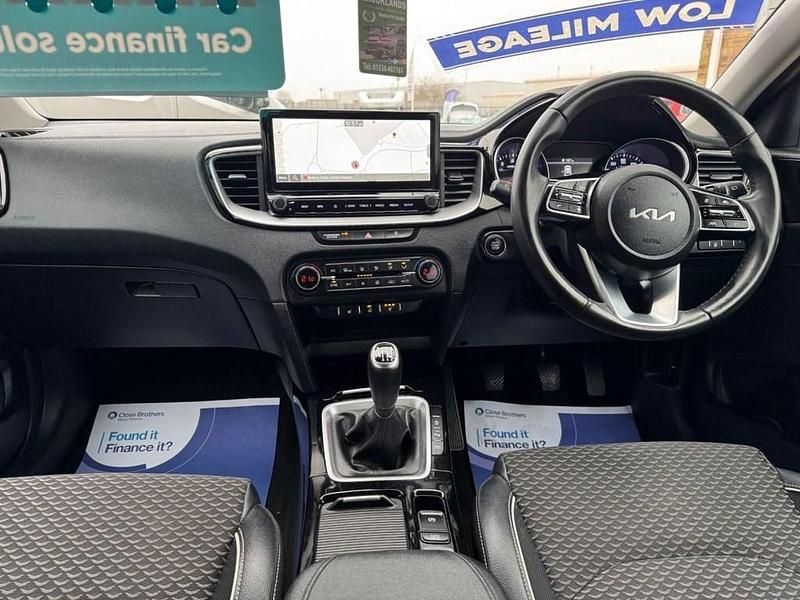 Used Kia XCeed 158 HP (116 kW) 2022 Grey SUV