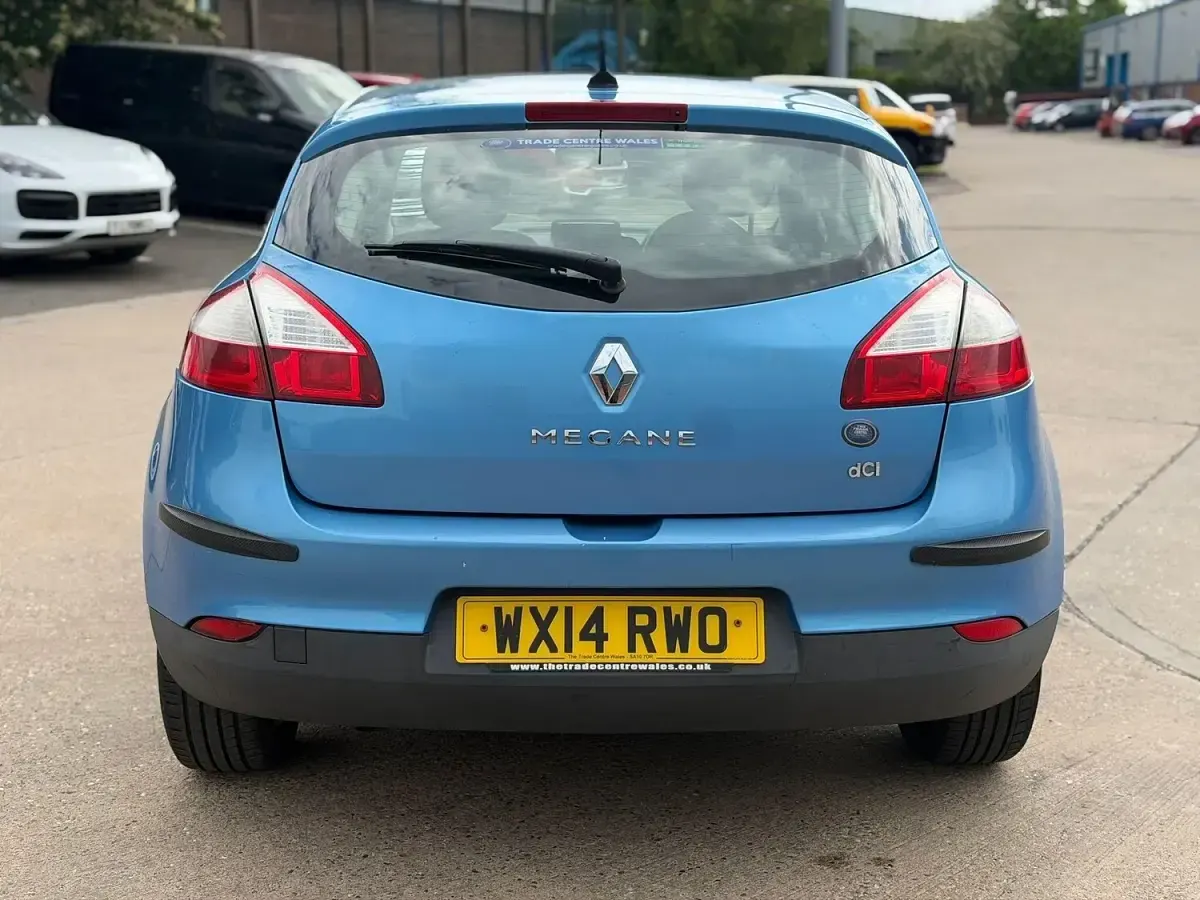 Used Renault Mégane Dynamique 2014 Blue Hatchback