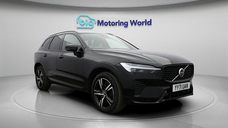 Used Volvo XC60 R-Design 247 HP (181 kW) 2021 SUV