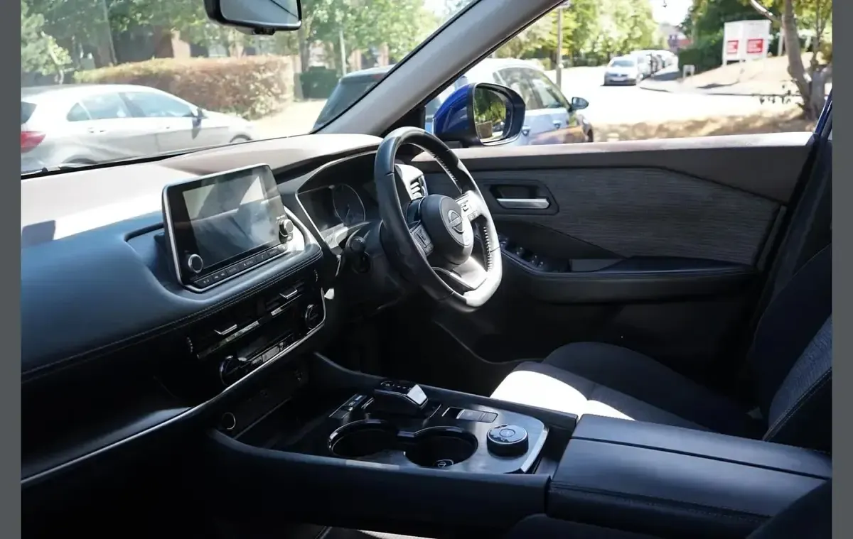 Used Nissan X-Trail Acenta 155 HP (114 kW) 2023 Blue SUV