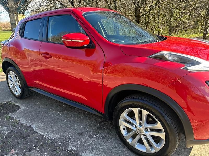Used Nissan Juke Acenta 115 HP (84 kW) 2016 Red SUV
