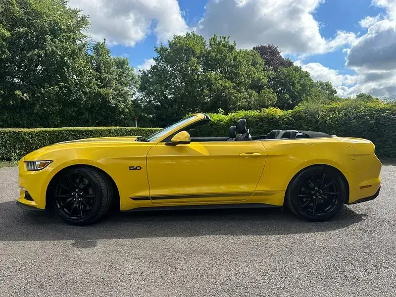 Used Ford Mustang GT 2018 Yellow Cabriolet