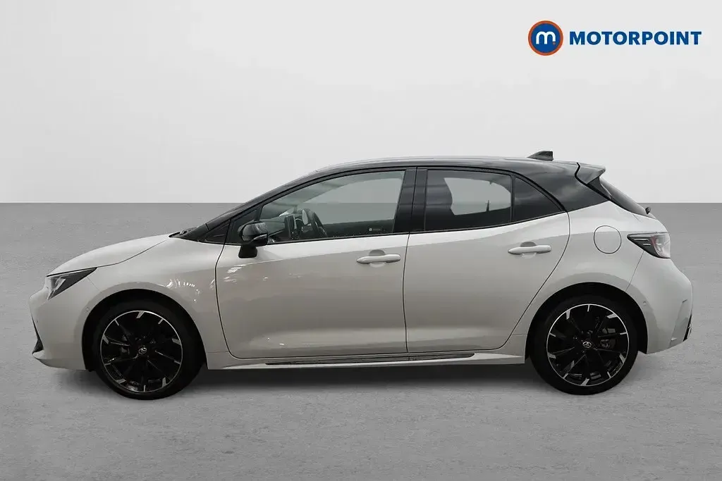 Used Toyota Corolla Sport 122 HP (89 kW) 2022 Grey/black Hatchback