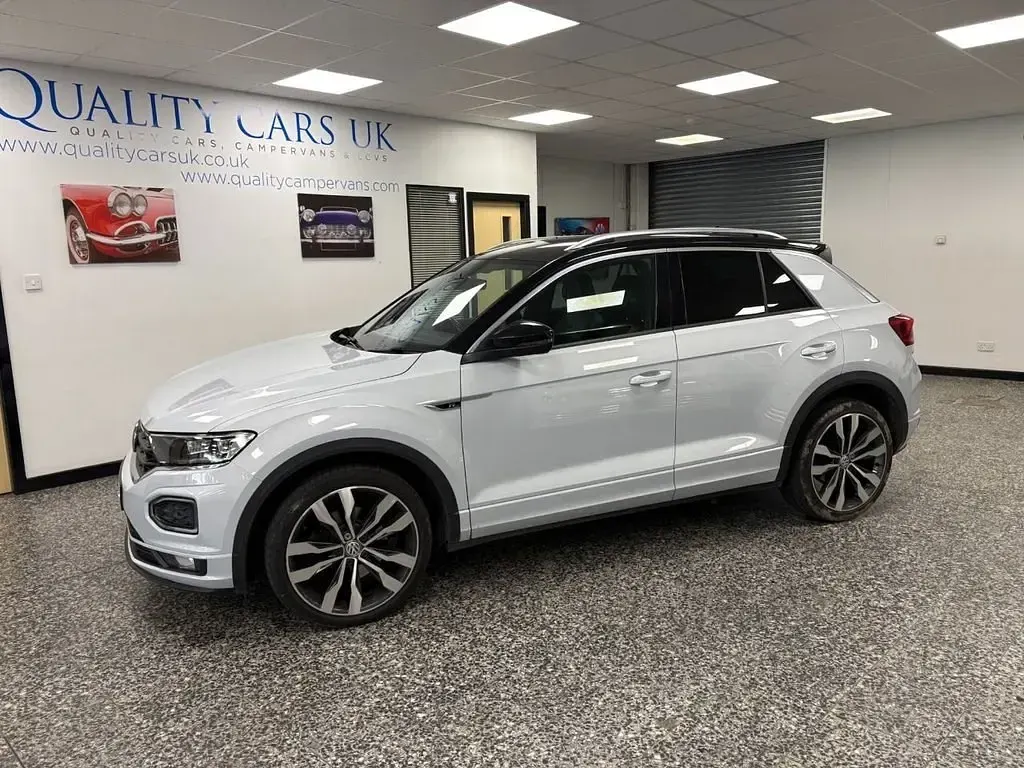 Usado VW T-Roc R-line 150 HP (110 kW) 2018 Prateado SUV