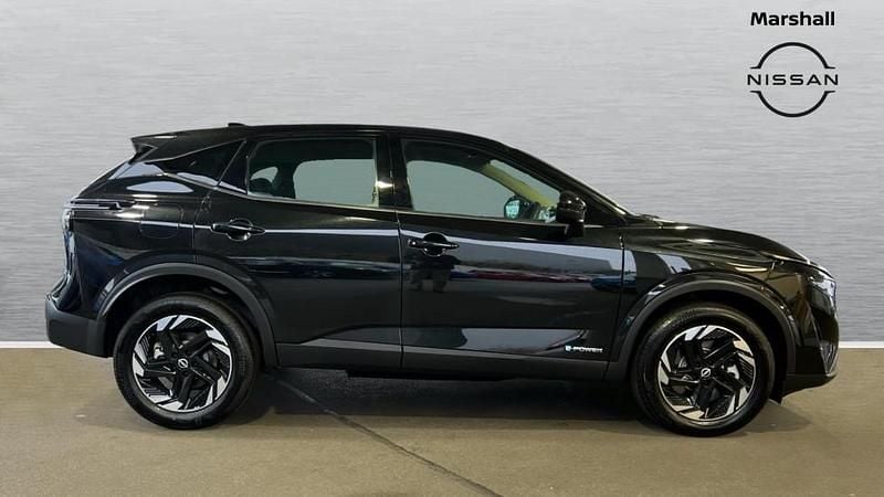 New Nissan Qashqai Acenta Premium 190 HP (139 kW) 2025 Pearl  black SUV