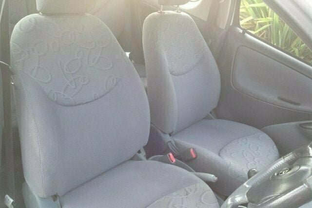 Used Toyota Yaris 2000 Hatchback