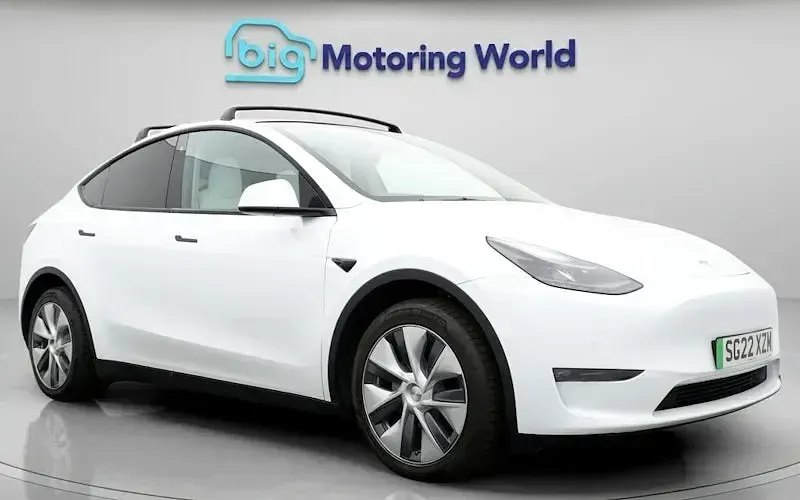 Used Tesla Model Y Long Range AWD 378 kW (514 HP) 2022 SUV