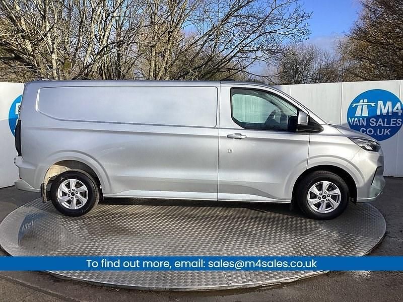 Used Ford Transit Custom Limited 136 HP (100 kW) 2024 Silver Van