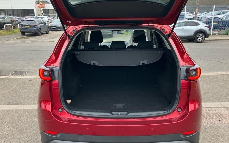 Begagnad Mazda CX-5 165 HK (121 kW) 2022 Röd SUV
