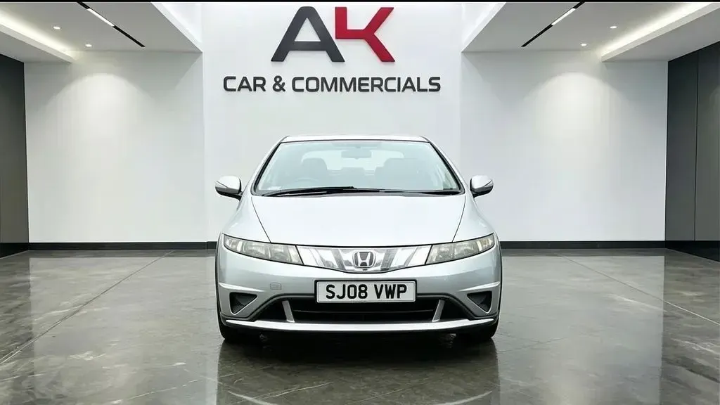 Used Honda Civic SE 2008 Silver Hatchback