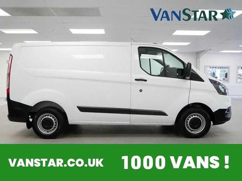 Used Ford Transit Custom 105 HP (77 kW) 2021 White Van