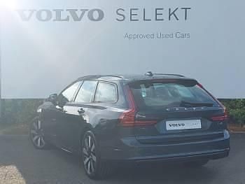 Used Volvo V90 Plus 350 HP (257 kW) 2025 Blue Estate