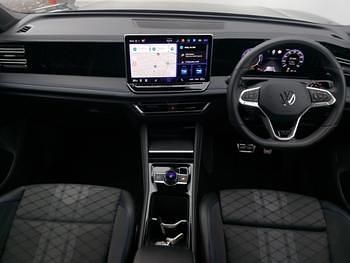 Used VW Tiguan R-line 150 HP (110 kW) 2025 Grey SUV