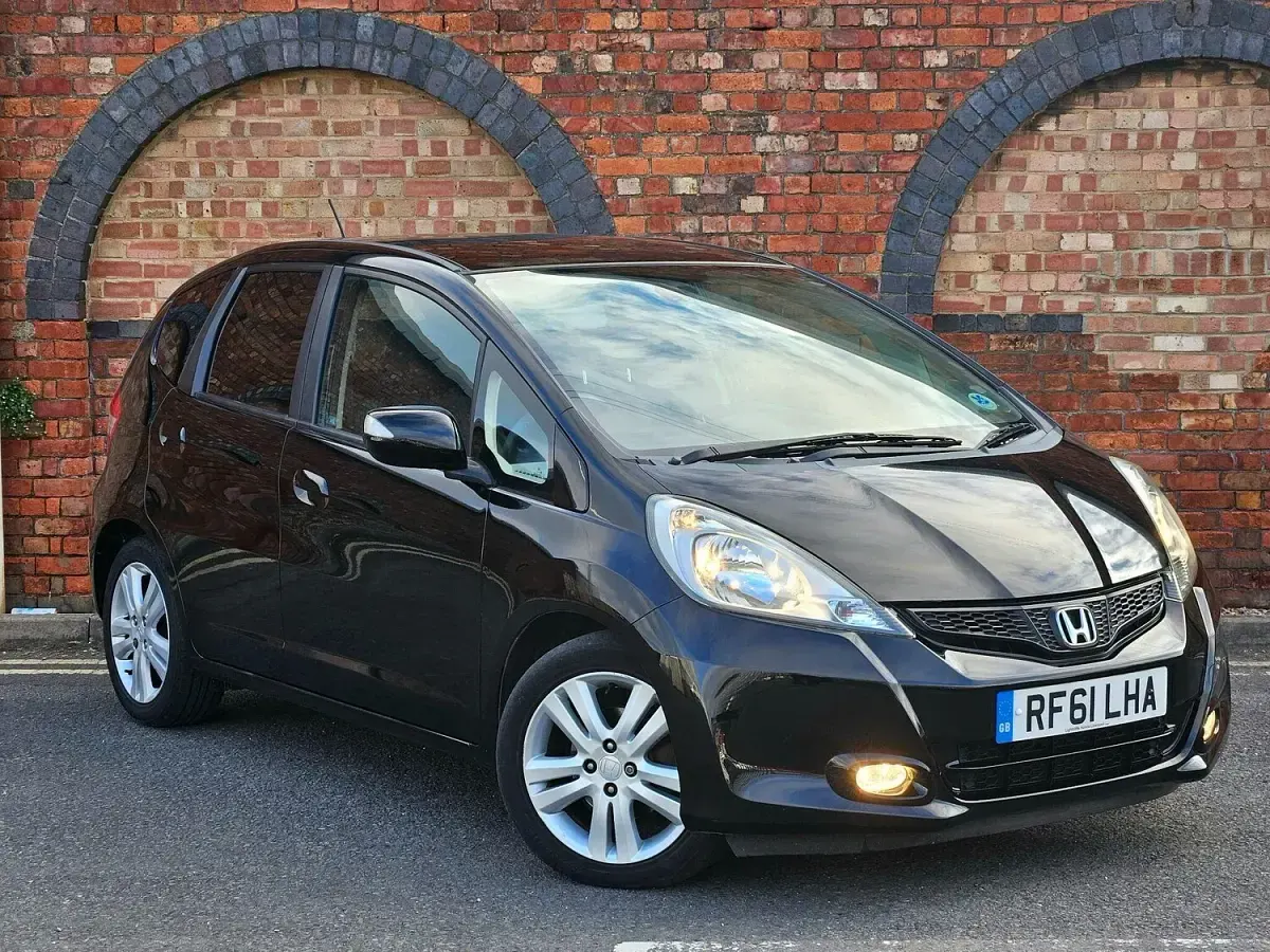 Used Honda Jazz EX 99 HP (72 kW) 2012 Black Hatchback