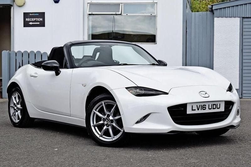 White Used 2016 Mazda MX5 Cabriolet | £10,995 (Fair price) - Image 1/4