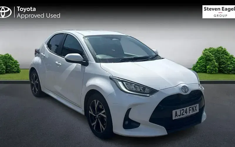 Used Toyota Yaris Design 116 HP (85 kW) 2024 Hatchback