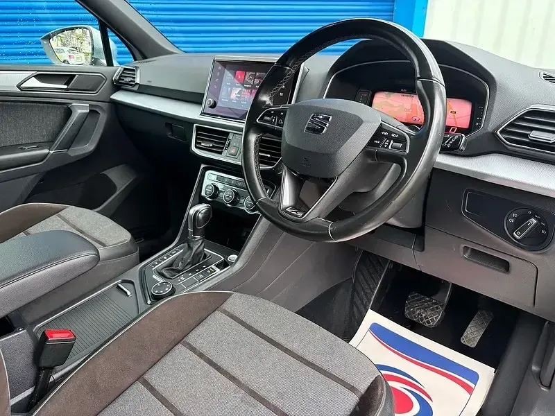 Usado Seat Tarraco 4Drive 190 CV (139 kW) 2019 Plateado SUV