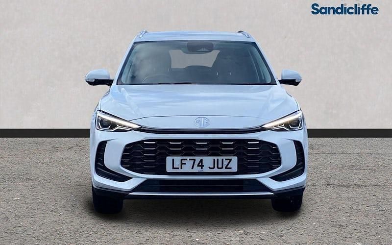 Used MG ZS Trophy 196 HP (144 kW) 2024 Solid  arctic white SUV